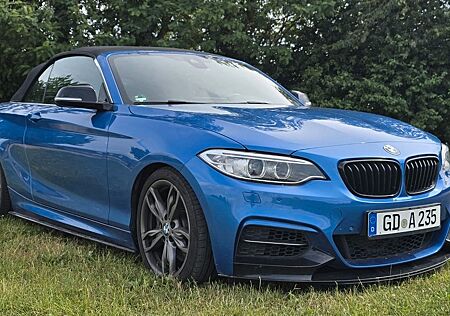 BMW M235i Cabrio