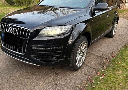 Audi Q7 3.0 TDI quattro S-Line - top gepflegt!