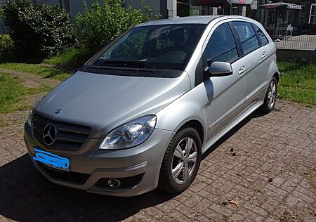 Mercedes-Benz B 180 CDI -
