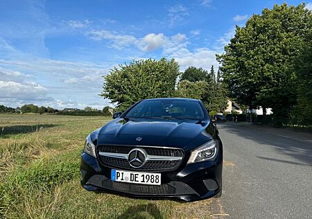 Mercedes-Benz CLA 250 DCT Urban mit AMG Fahrwerk