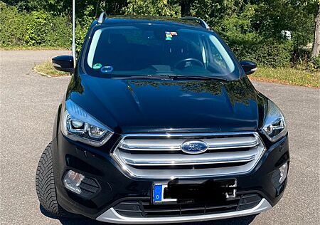 Ford Kuga 2,0 TDCi 4x4 132kW Titanium PowerShift ...