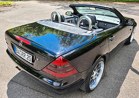 Mercedes-Benz SLK 230 KOMPRESSOR gepflegter Zustand