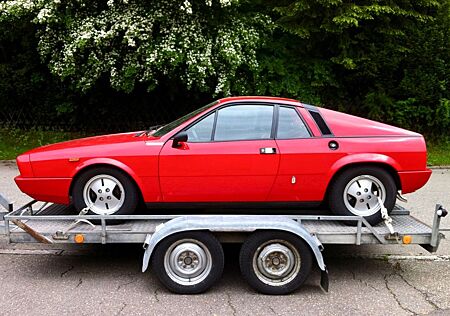 Lancia Beta Unikat Montecarlo 1. Serie, Ferrari Look