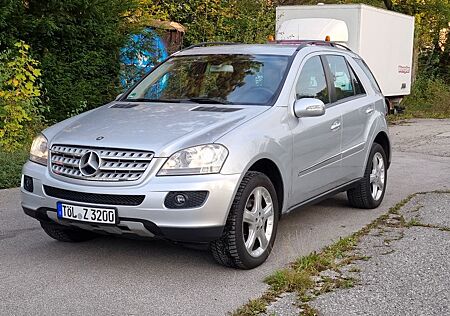 Mercedes-Benz ML 320 ML CDI mit AHK und 3500 kg Zuglast