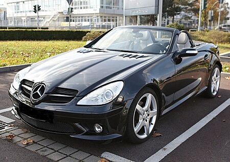 Mercedes-Benz SLK 280 - AMG Line