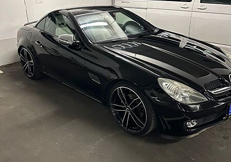 Mercedes-Benz 300