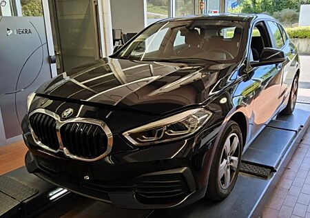 BMW 118i Advantage Advantage