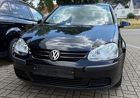 VW Golf Volkswagen V Lim. Trendline Klima Tüv Neu Scheckheft