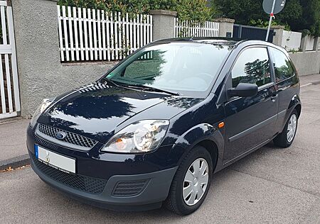 Ford Fiesta Gepflegter Garagenfahrzeug 1. Hand
