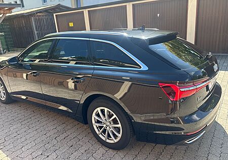 Audi A6 40 TDI S tronic Avant -