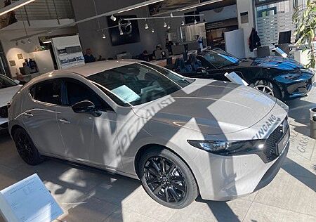 Mazda 3 2.5L e-SKYACTIV G 140PS Homura Automatik