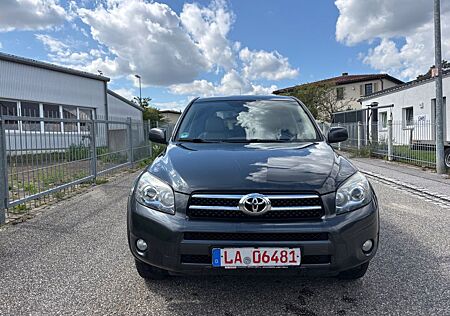 Toyota RAV 4 2.2 Executive*Allrad*1-HA*VOLLLEDER*AHK*