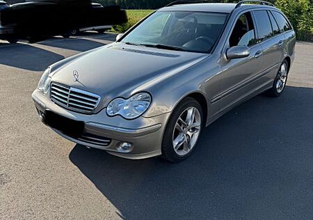 Mercedes-Benz 200 //Klima Auto.//Elk.Sitze//TOP