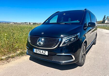 Mercedes-Benz EQV 300 Lang - 7 Sitzer mit Luxusausstattung