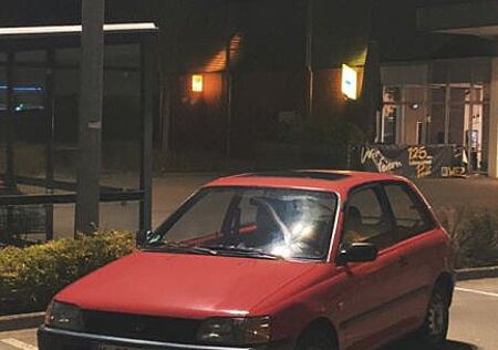 Toyota Starlet 1.3 XLi XL
