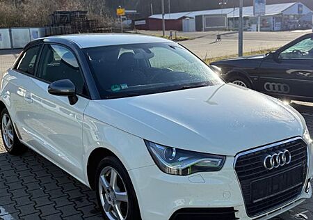 Audi A1 1.2 TFSI Attraction Attraction