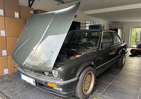 BMW 318 E30 | handbeledert | H-Kennz. | Bilstein