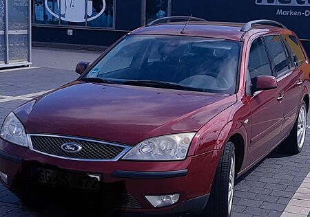 Ford Mondeo 2,0TDCi 96 kW Ghia Ghia