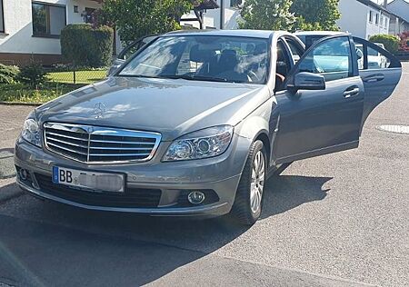 Mercedes-Benz C 180 Automatik Kompressor BlueEfficiency