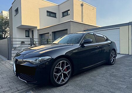 Alfa Romeo Giulia 2.2 Diesel 16V 154 kW AT8-Q4 Veloce V...