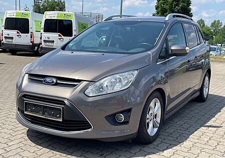 Ford Grand C-Max Champions Edition/7sitze