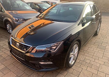 Seat Leon ST FR LED AHK