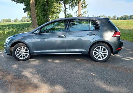 VW Golf Volkswagen 2.0 TDI SCR Comfortline