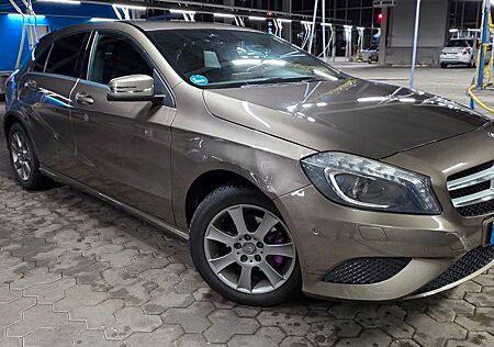 Mercedes-Benz A 180 CDI Urban Xenon Ahk Tüv 2027 PDC