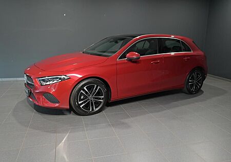 Mercedes-Benz A 200 PROGRESSIVE LINE ADVANCED/PANO/KAMERA/LED