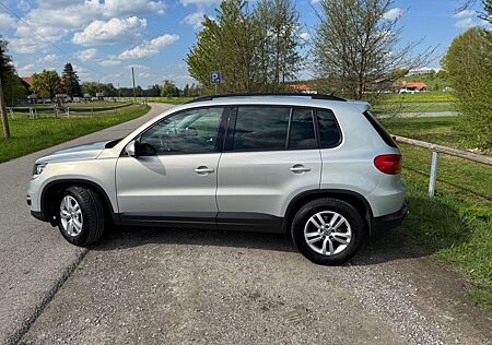 VW Tiguan Volkswagen 2.0 TDI 81kW BlueMot Tech Sport & Sty...
