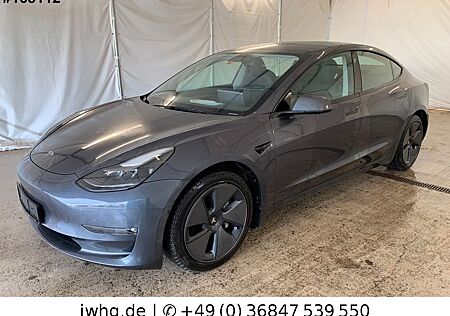 Tesla Model 3 Dual AWD Wärmepumpe Autopilot Kam Pano