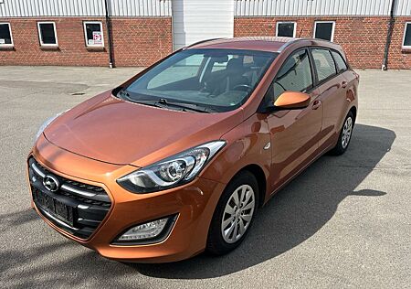 Hyundai i30 1.6 GDI FIFA World Cup Active plus