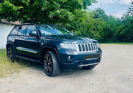 Jeep Grand Cherokee Overland 5.7 V8 HEMI Automati...