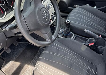 Opel Corsa 1.2 D