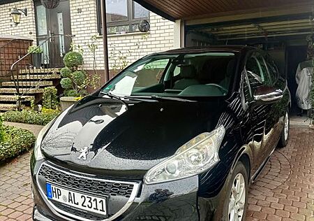 Peugeot 208 1.2 Style PureTech 82 Style