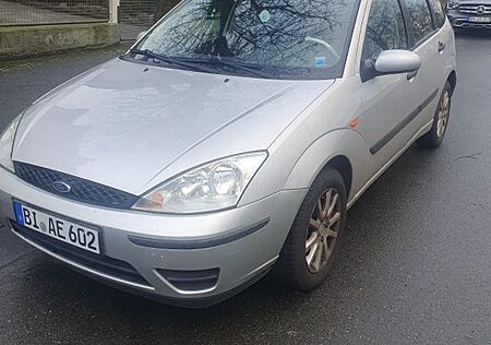 Ford Focus 1.6 -