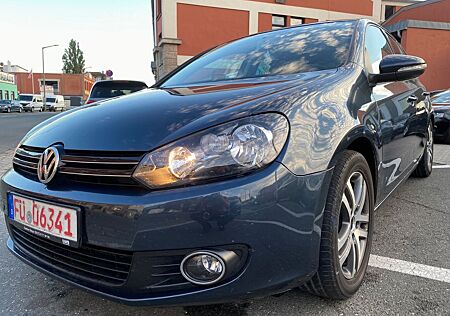 VW Golf Volkswagen VI Comfortline - KEIN ROST/ KETTE NEU !!!