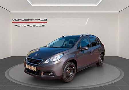 Peugeot 2008 Active PDC KLIMA NAVI SHZ TEMPO PANO