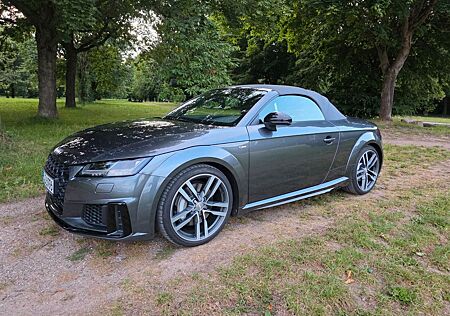 Audi TT 45 TFSI S tronic Roadster -