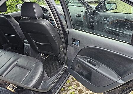 Ford Mondeo 2,0TDCi 96 kW Ghia 5-tronic Ghia