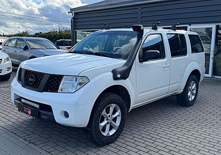 Nissan Pathfinder 2,5 dCi Plus*Allrad*7Sitzer*AHK