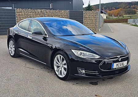 Tesla Model S Dual/85 kWh/SC01/Free Supercharger