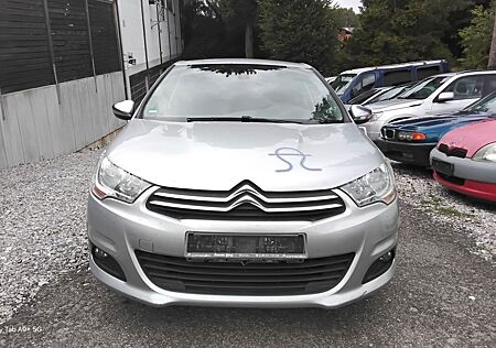 Citroën C4 e-HDi 115 Exclusive tüv 01.2026