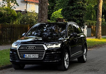 Audi Q7 3.0 TDI S-line + * 7 Sitzer Allrad virtual*