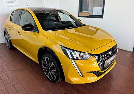 Peugeot 208 1.2 GT-Line/2.Hd/Autom./Kamera/ACC/Navi/Shz