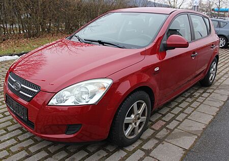 Kia Cee'd / Ceed 1.4 CVVT+KLIMA*ISO*ALU