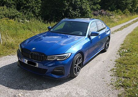 BMW 330e xDrive Limousine Headup, Laserlicht