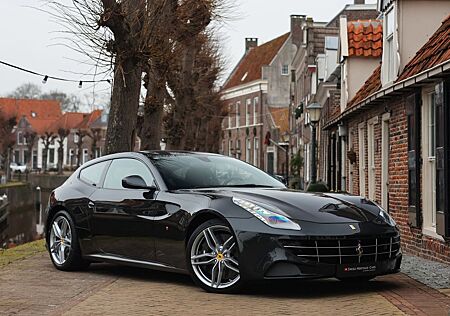 Ferrari FF 6.3 V12 *New Power*Lift*Abgas*Einzelstück!*