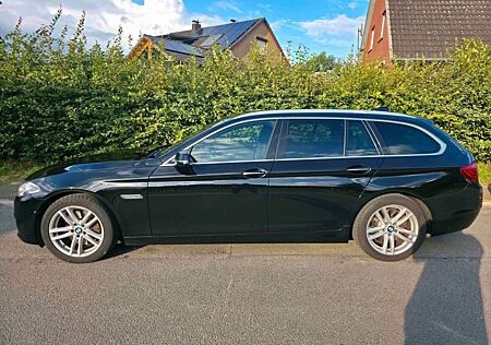 BMW 535d Touring A Luxury Line Luxury Line