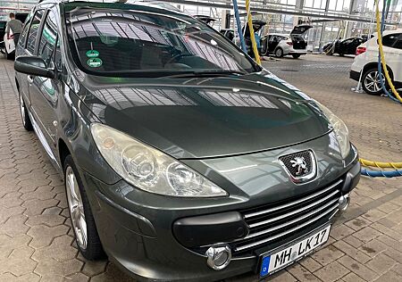 Peugeot 307 gebraucht kaufen Peugeot 307 Break Oxygo HDi FAP 135 Oxygo